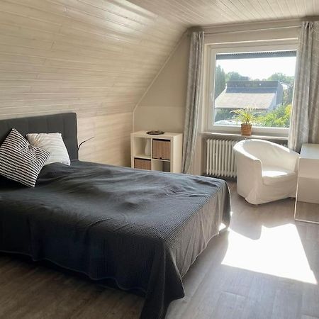 Dein Idyllisches Zuhause Auf Zeit In Norderstedt Lägenhet Exteriör bild